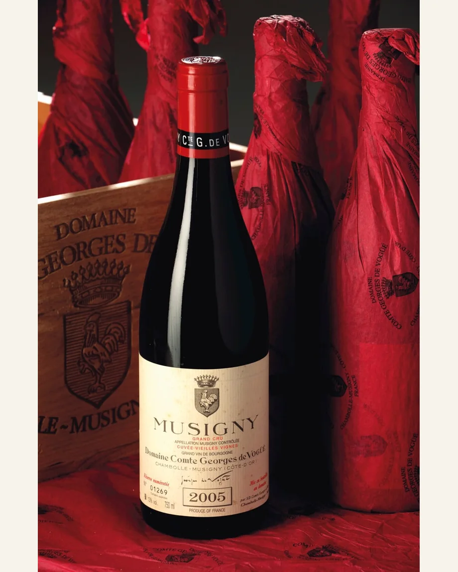 Comte Georges De Vogue Musigny Cuvee Vieilles Vignes慕西尼特级园老藤酒标与酒瓶图片