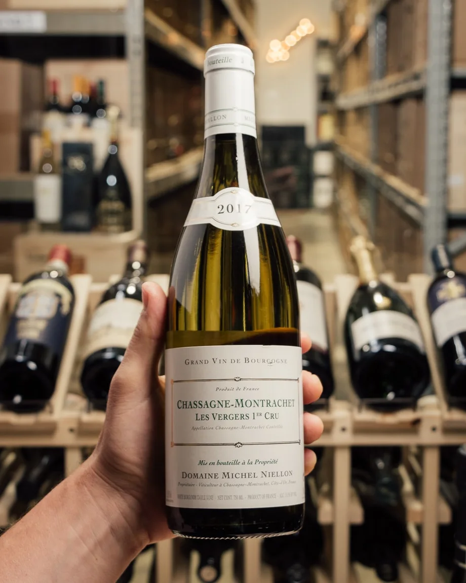 Domaine Michel Niellon - Chevalier-Montrachet Grand Cru骑士蒙哈谢酒标与酒瓶图片