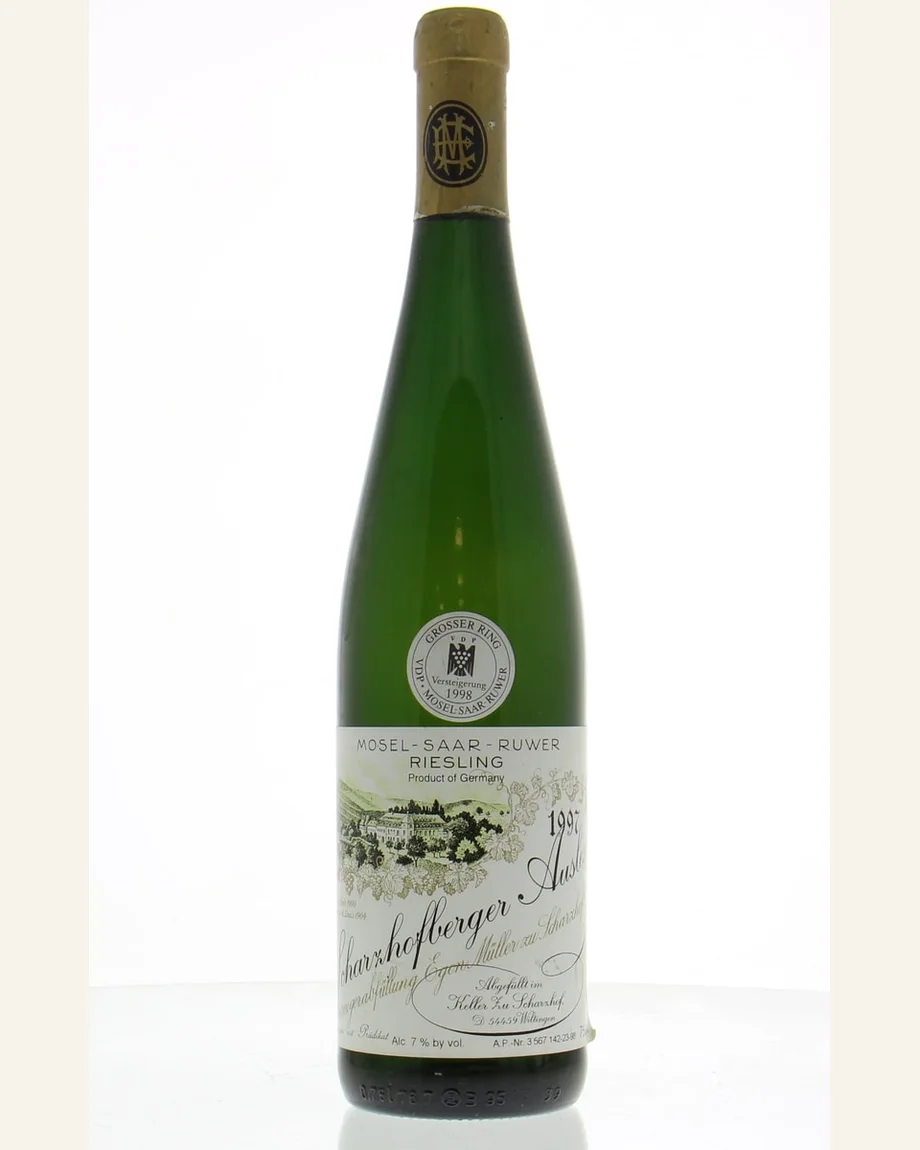 Egon Muller Scharzhofberger Riesling Auslese Goldkapsel伊贡米勒·沙兹堡雷司令精选甜白（金帽 / Goldkapsel），德国摩泽尔-萨尔（Saar） VDP特级园酒标与酒瓶图片